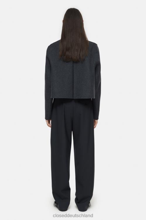 Kleidung Schwarz 0RP8Z262 CLOSED kurze Jacke Frauen